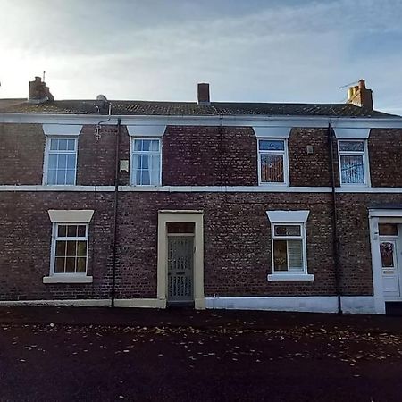 Peaceful Home From Home - Spacious 3 Bedroom House Accommodating 7 - Ideal For Families And Workers Gateshead Exteriér fotografie