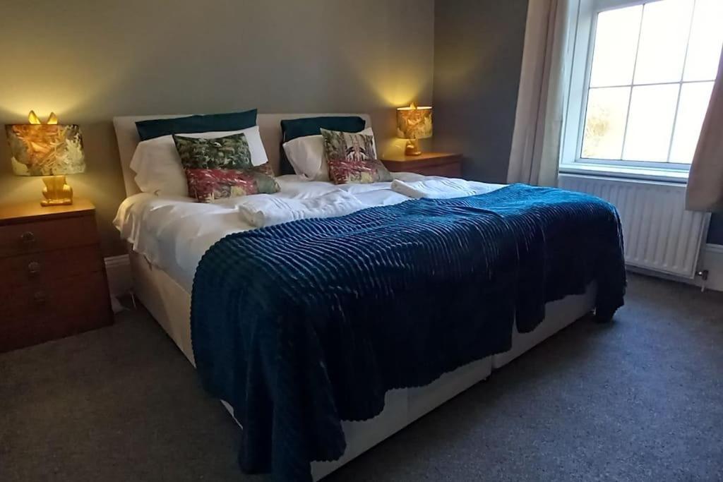 Peaceful Home From Home - Spacious 3 Bedroom House Accommodating 7 - Ideal For Families And Workers Gateshead Exteriér fotografie